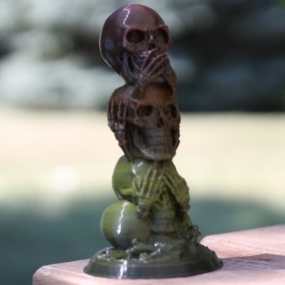 Skull statue - Picture 6 of 16